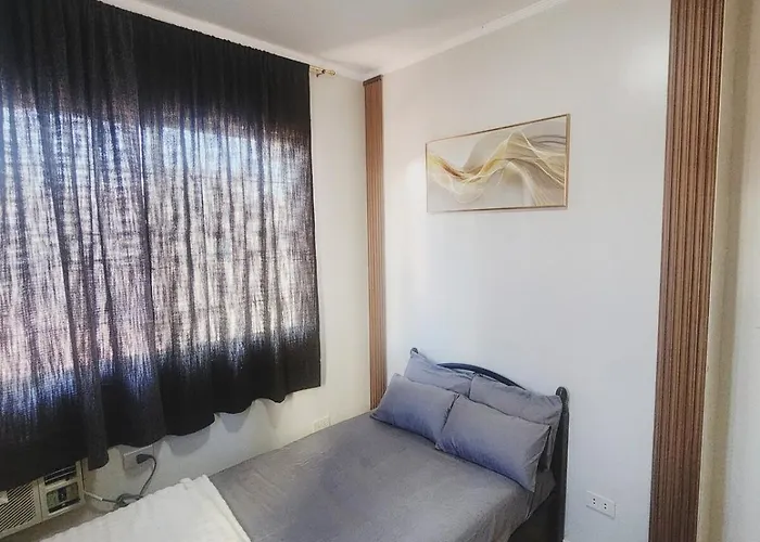 Hébergement de vacances Newtown Near, 3 Rooms, 2-story House, Entire House, Plain, Fast Internet, Opposite Lg Garden